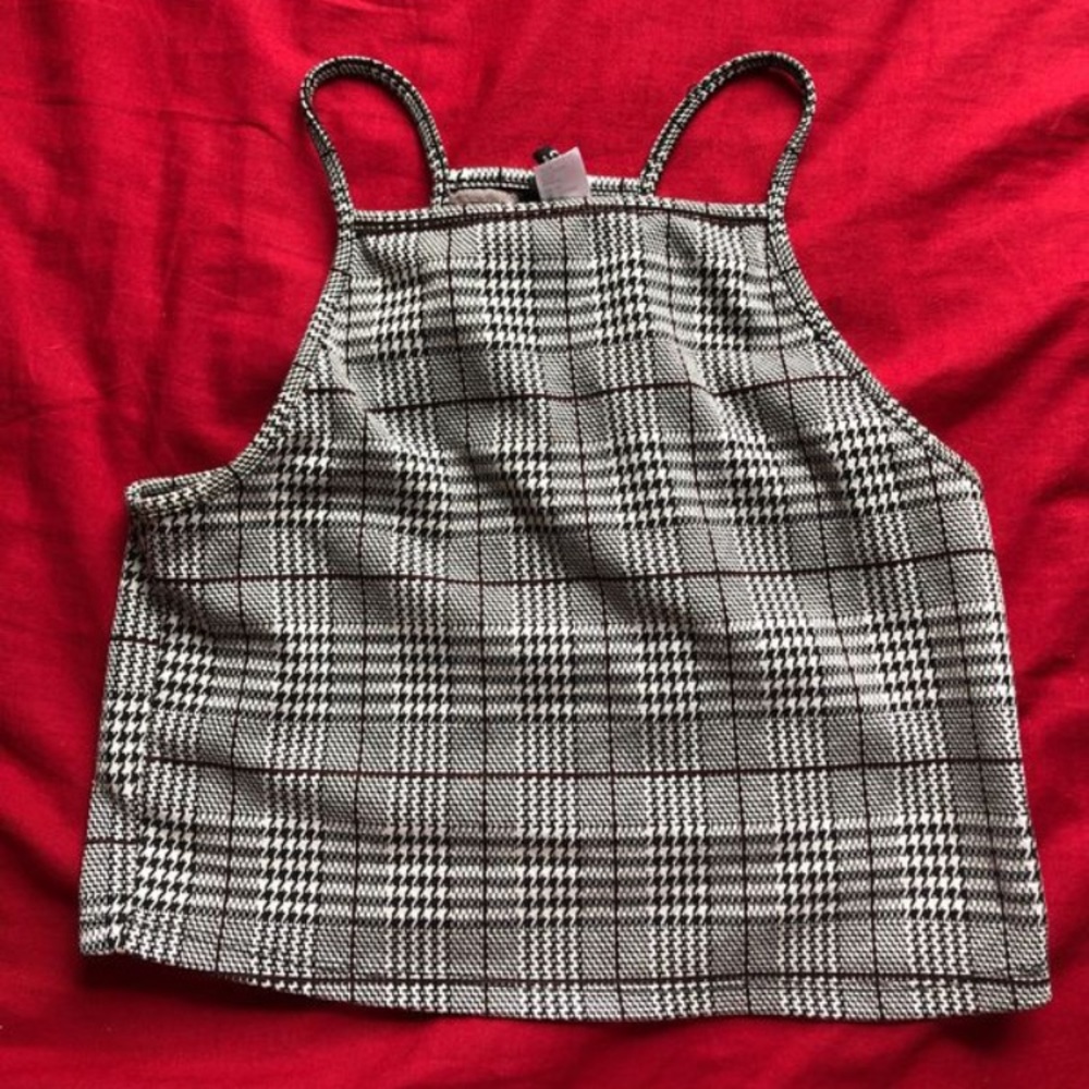 Patterned crop top